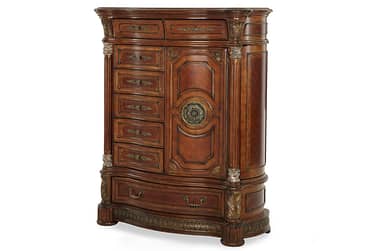 Villa Valencia Gentleman’s Chest