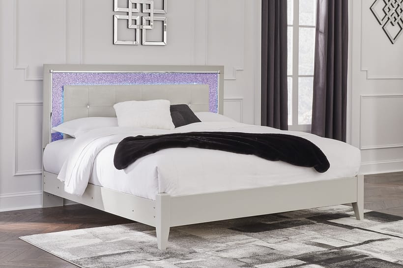 Zyniden Silver King Upholstered LED Panel Bed - Georgia Furniture Mart